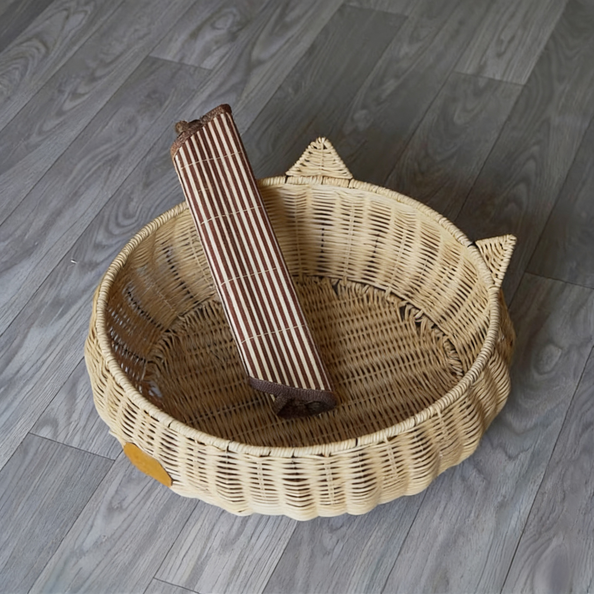 Cute Ear-Shaped Rattan Pet Bed-Includes cushion or cooling mat