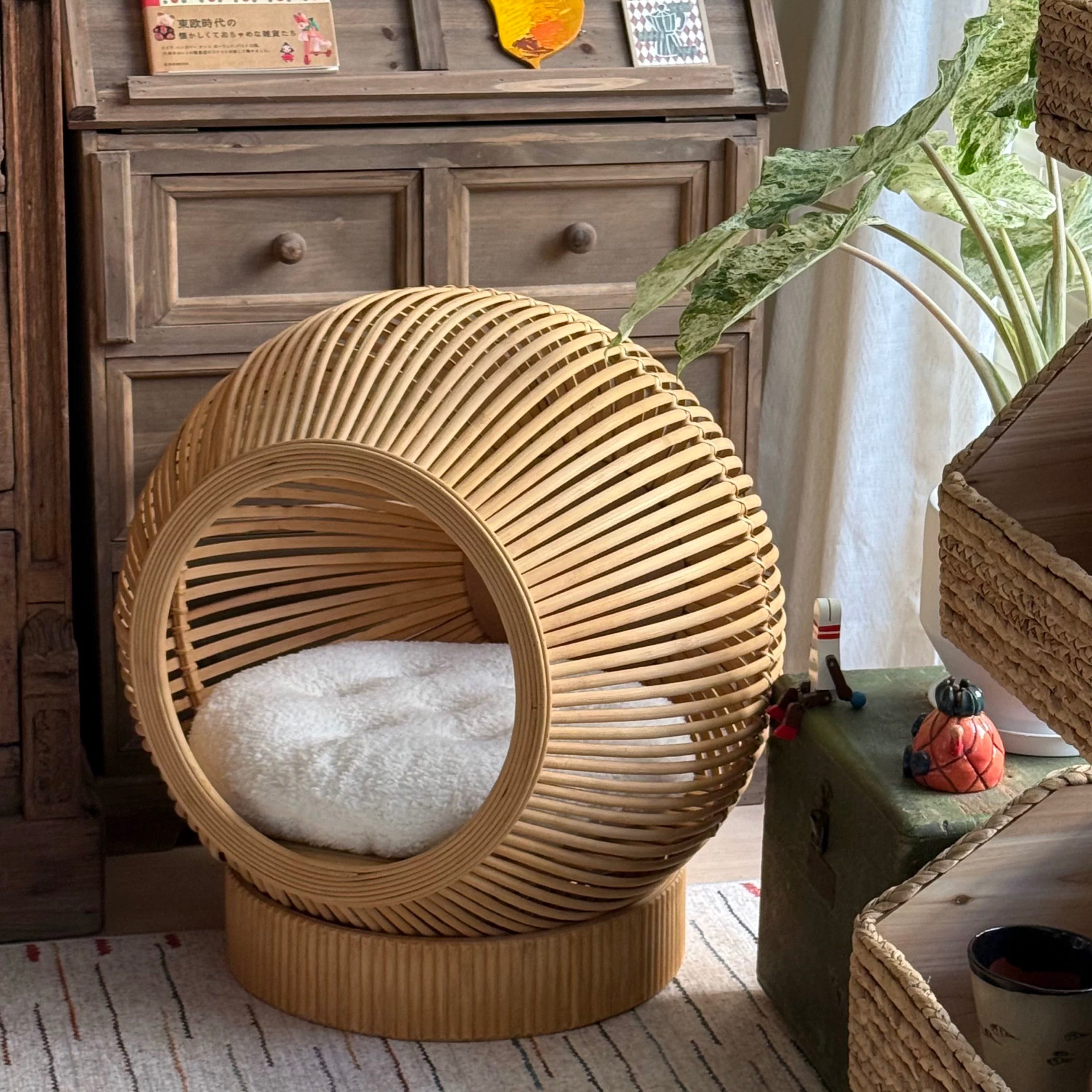 Rattan Cat Bed with Soft Cushion